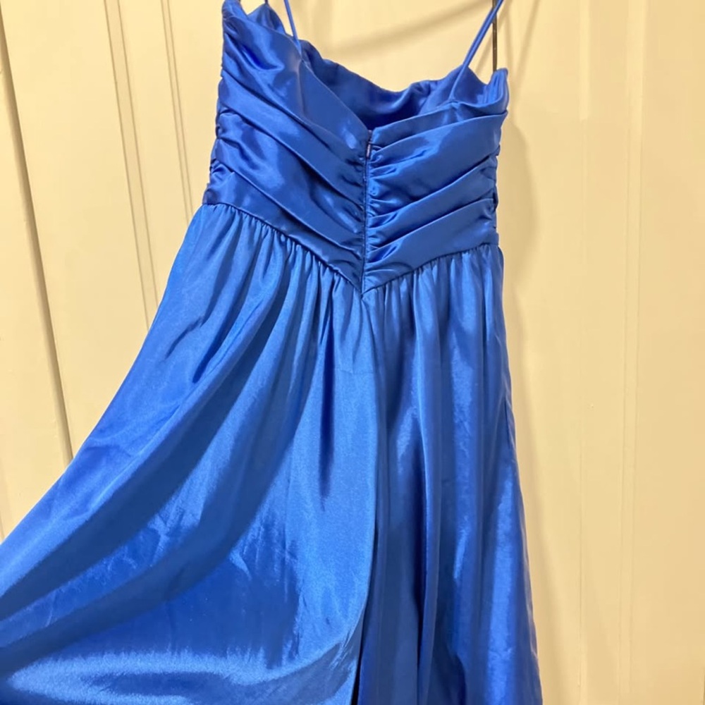 Blue Strapless Ruched Mini Sundress - Picture 2 of 4
